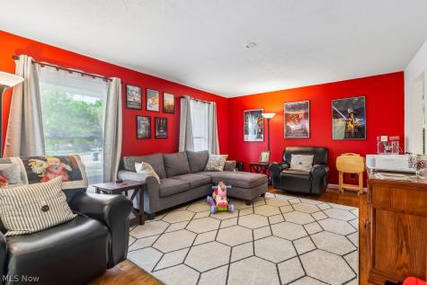 329 Wyoga Lake Boulevard Cuyahoga Falls OH 44224