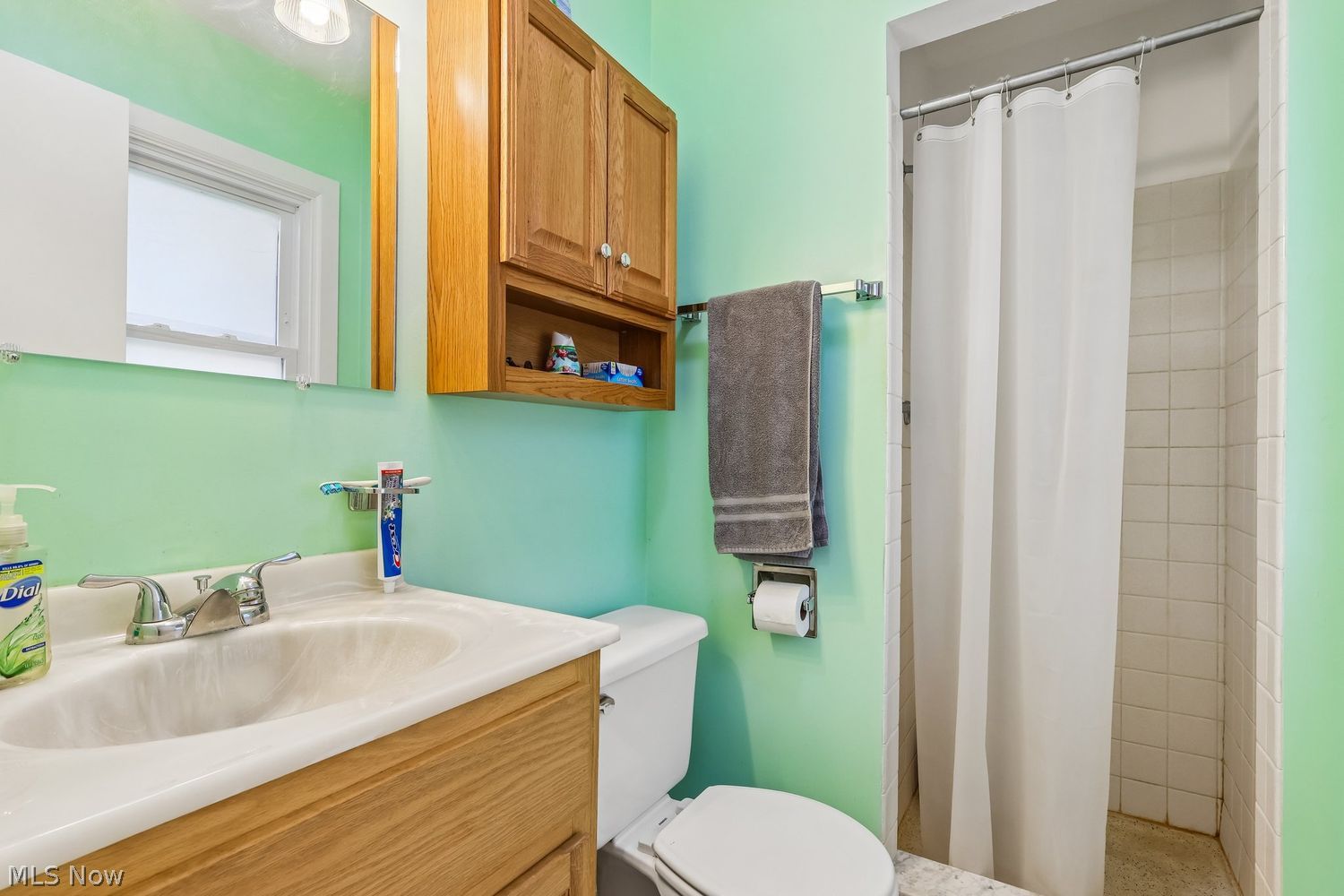 329 Wyoga Lake Boulevard Cuyahoga Falls OH 44224