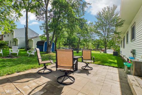 329 Wyoga Lake Boulevard Cuyahoga Falls OH 44224
