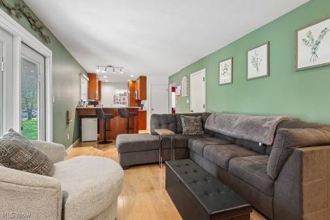 329 Wyoga Lake Boulevard Cuyahoga Falls OH 44224