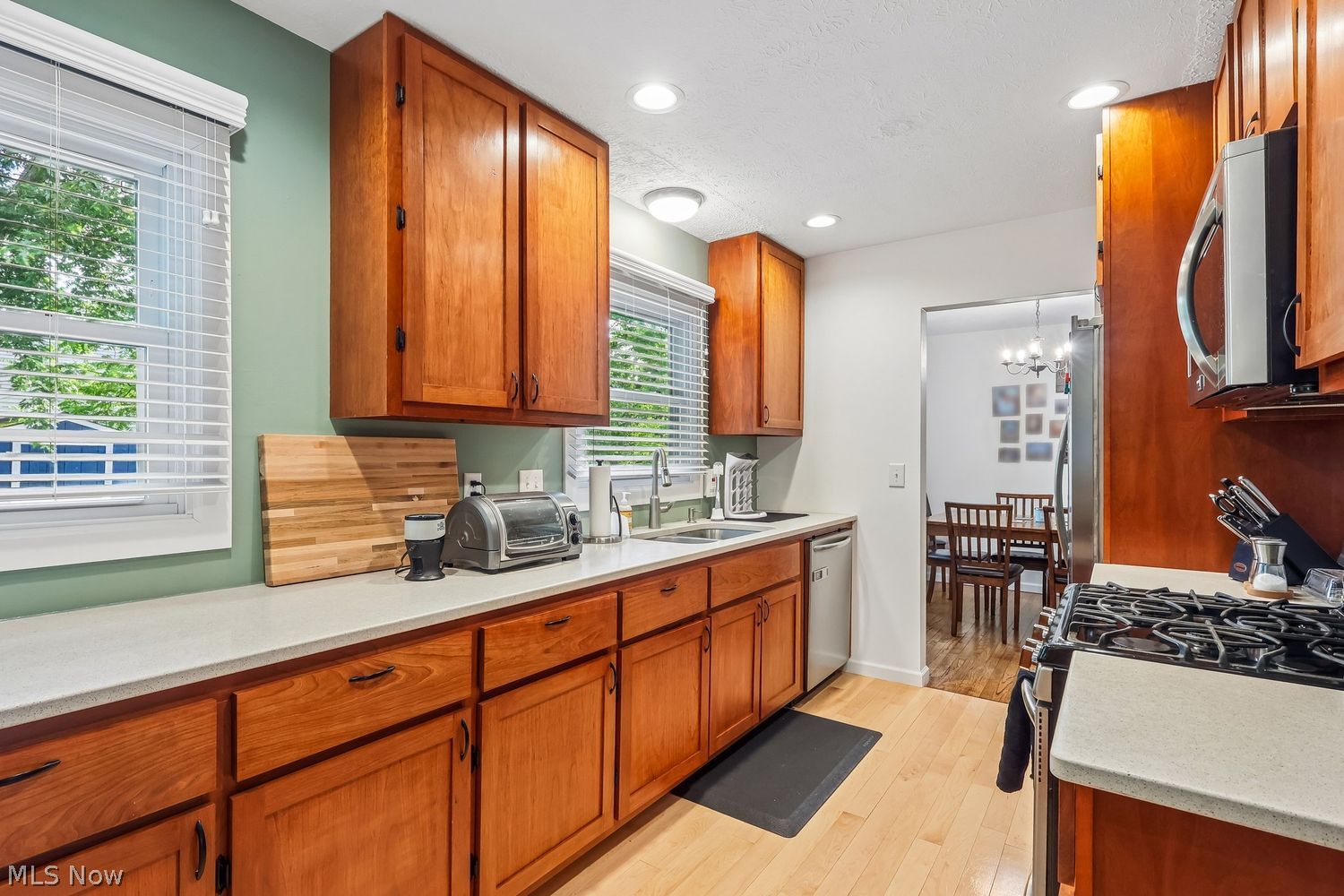 329 Wyoga Lake Boulevard Cuyahoga Falls OH 44224