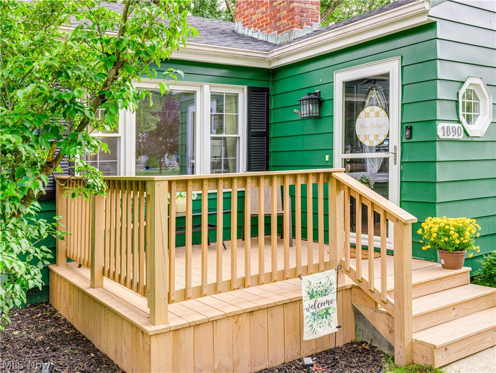 1890 Kingsley Avenue Akron OH 44313