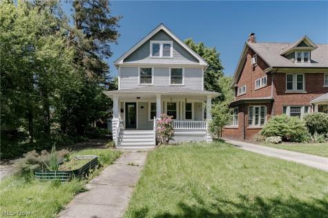 2658 Queenston Road Cleveland Heights OH 44118