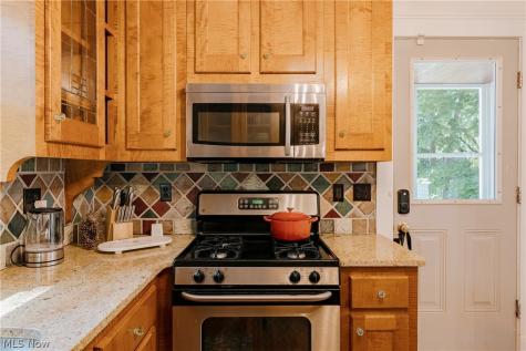 2658 Queenston Road Cleveland Heights OH 44118