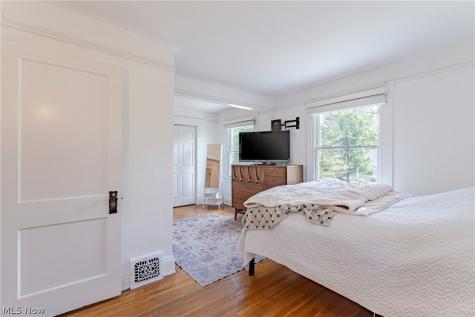2658 Queenston Road Cleveland Heights OH 44118