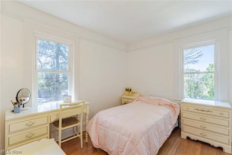 2658 Queenston Road Cleveland Heights OH 44118