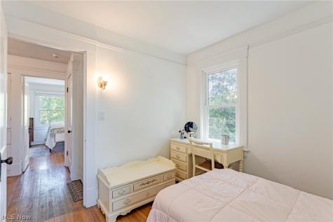 2658 Queenston Road Cleveland Heights OH 44118