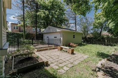 2658 Queenston Road Cleveland Heights OH 44118