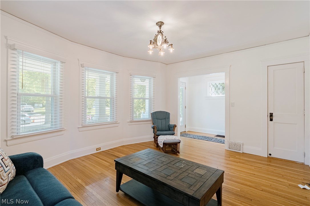 2658 Queenston Road Cleveland Heights OH 44118