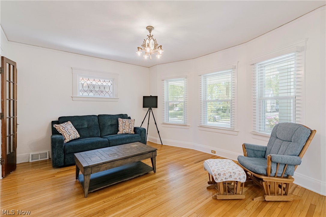 2658 Queenston Road Cleveland Heights OH 44118