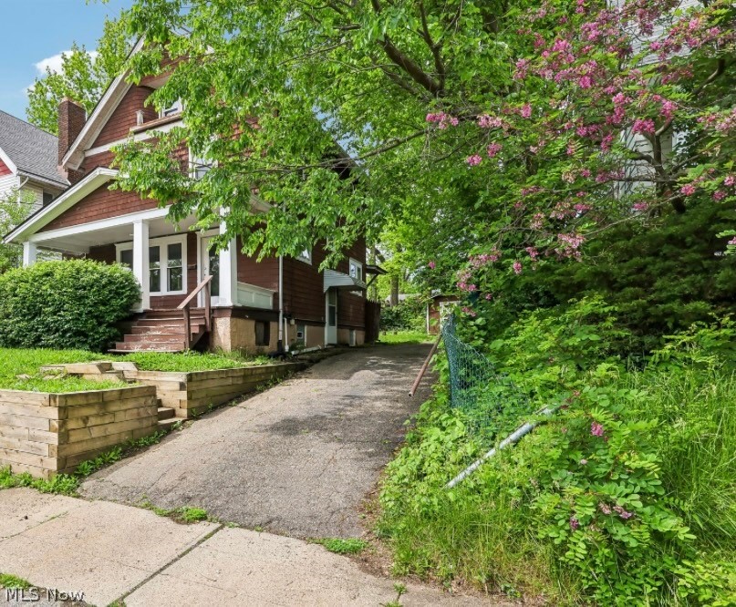 897 Polk Avenue Akron OH 44314