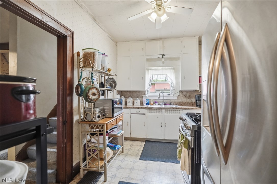 421 Riverside Drive Loudonville OH 44842