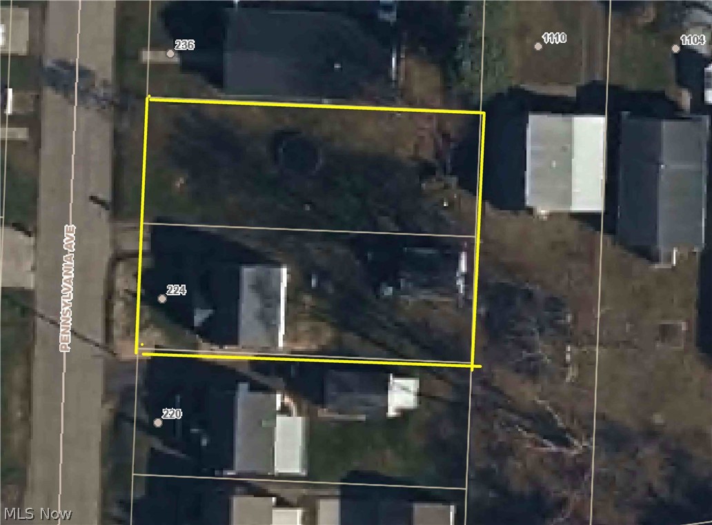 224 Pennsylvania Avenue Louisville OH 44641