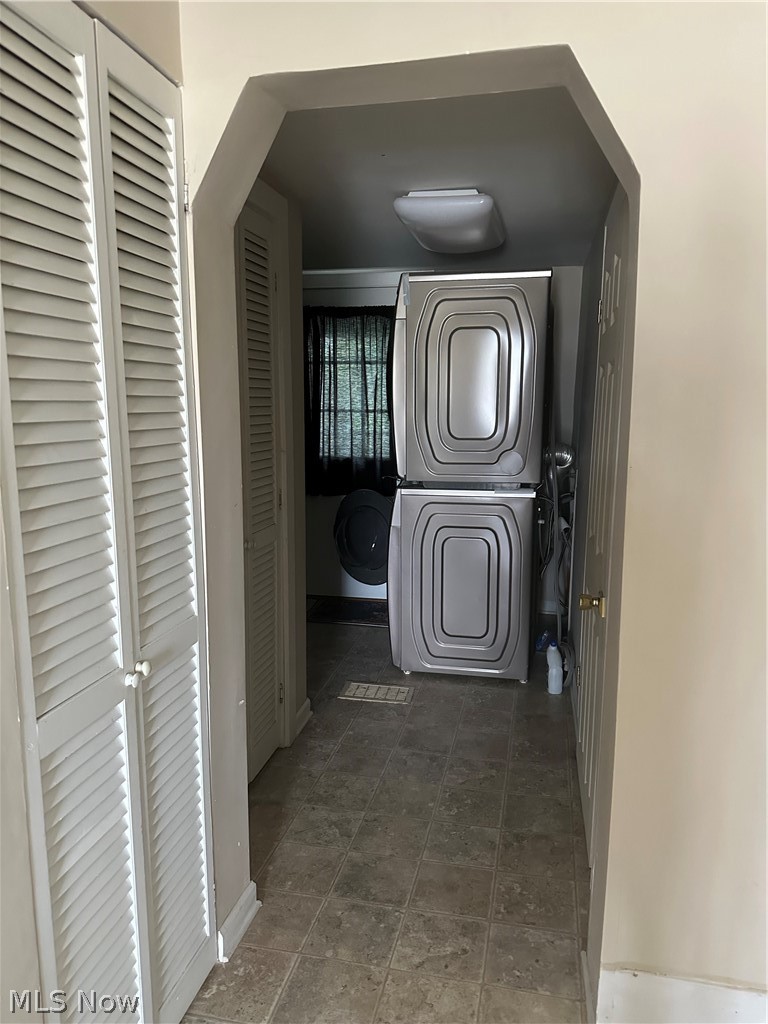 207 South Sycamore Woodsfield OH 43793