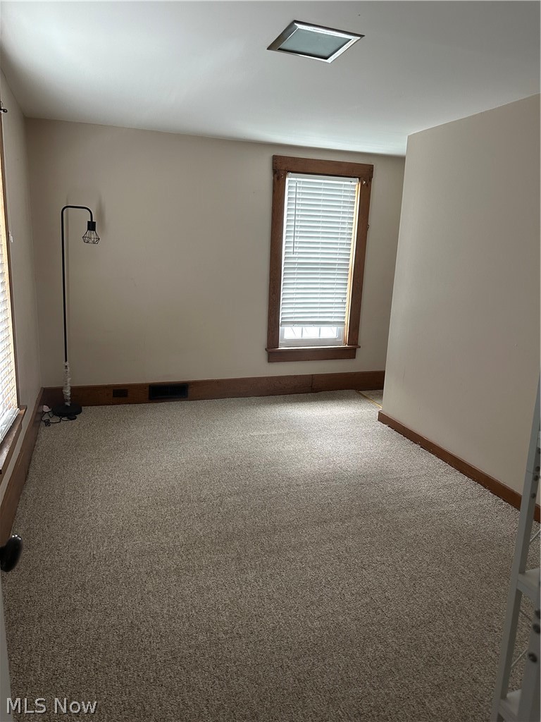 207 South Sycamore Woodsfield OH 43793