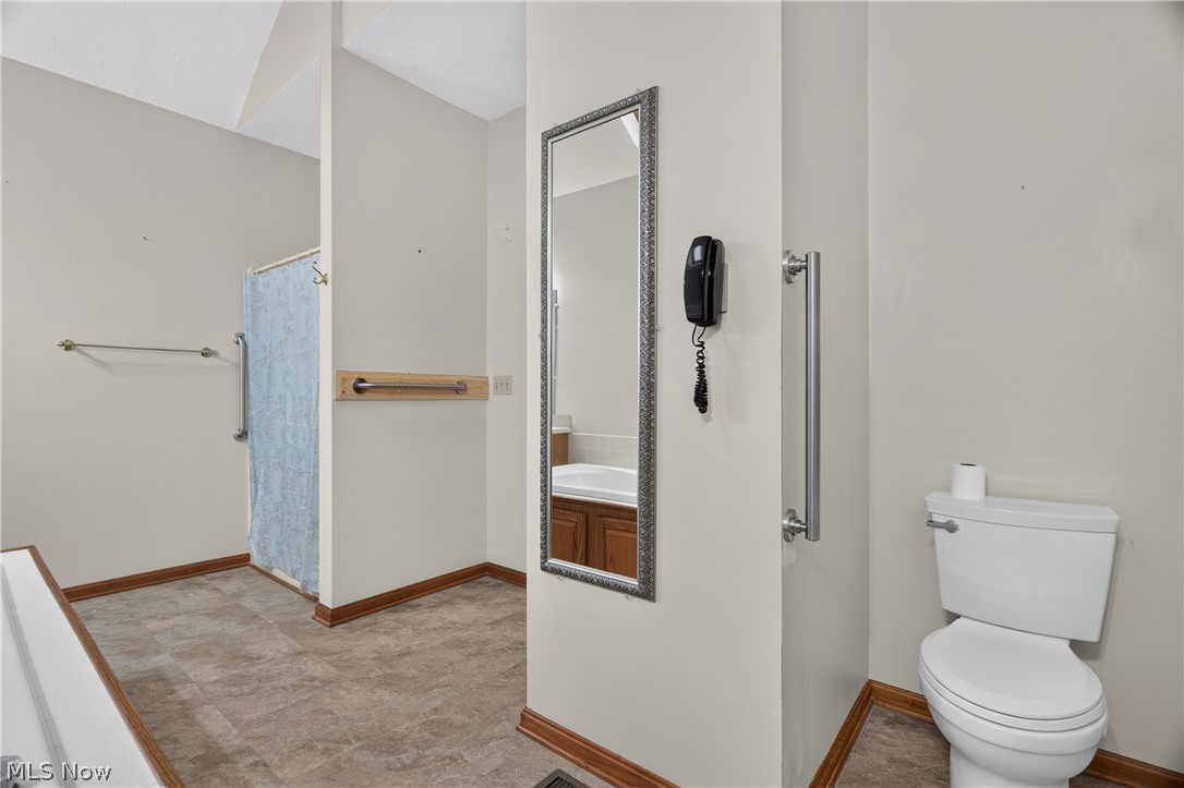 612 Bayberry Road Lorain OH 44053