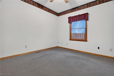 612 Bayberry Road Lorain OH 44053