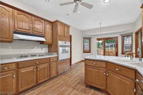 612 Bayberry Road Lorain OH 44053