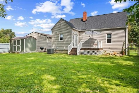 634 Elbur Avenue Akron OH 44306