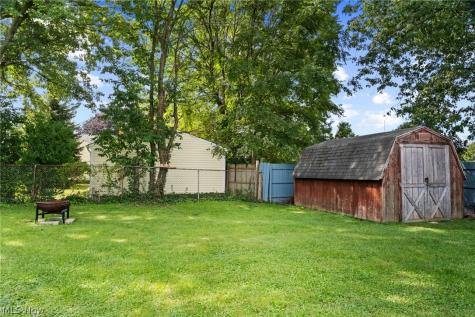 634 Elbur Avenue Akron OH 44306