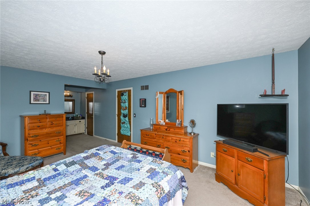 2037 54th Street NE Canton OH 44705