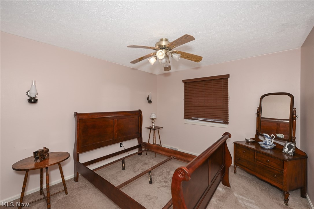 2037 54th Street NE Canton OH 44705