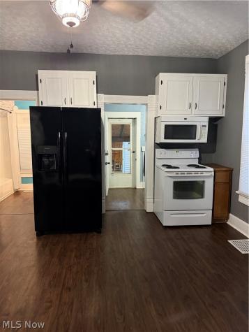 614 Hazlett Avenue NW Canton OH 44708
