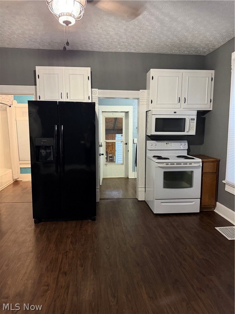 614 Hazlett Avenue NW Canton OH 44708