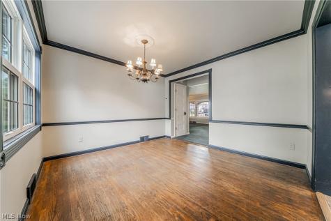 18690 Inglewood Avenue Rocky River OH 44116
