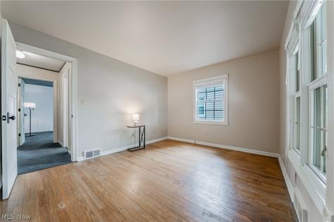 18690 Inglewood Avenue Rocky River OH 44116