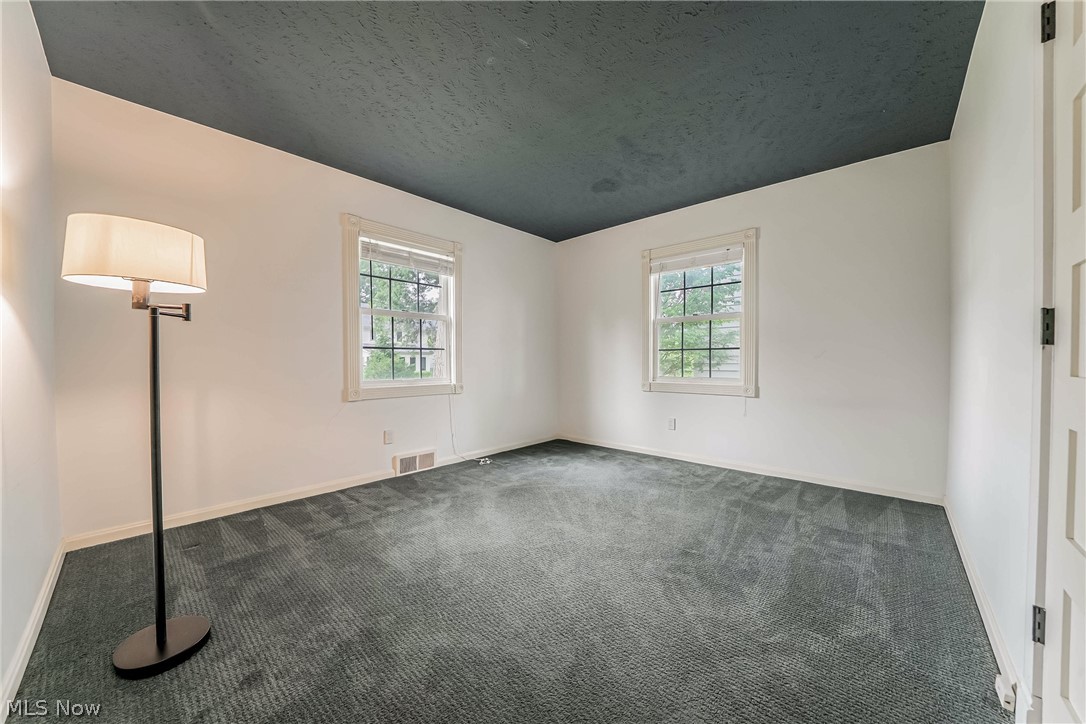 18690 Inglewood Avenue Rocky River OH 44116