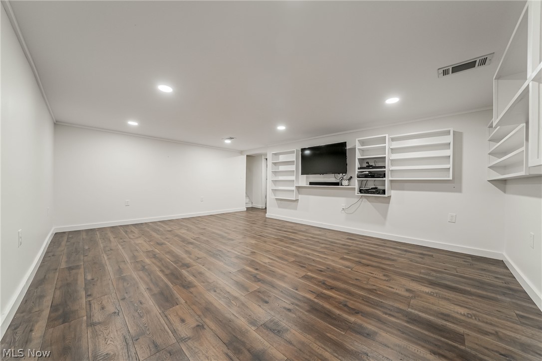 18690 Inglewood Avenue Rocky River OH 44116
