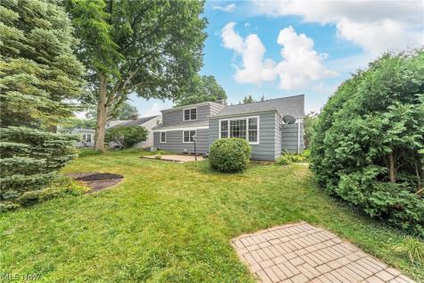 18690 Inglewood Avenue Rocky River OH 44116