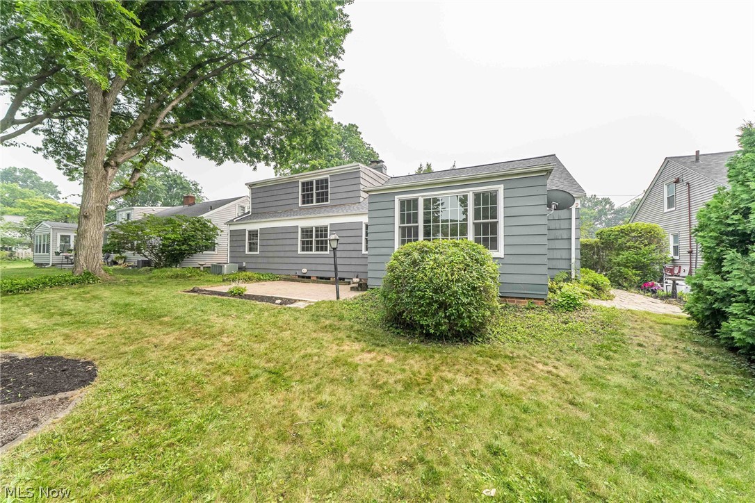 18690 Inglewood Avenue Rocky River OH 44116