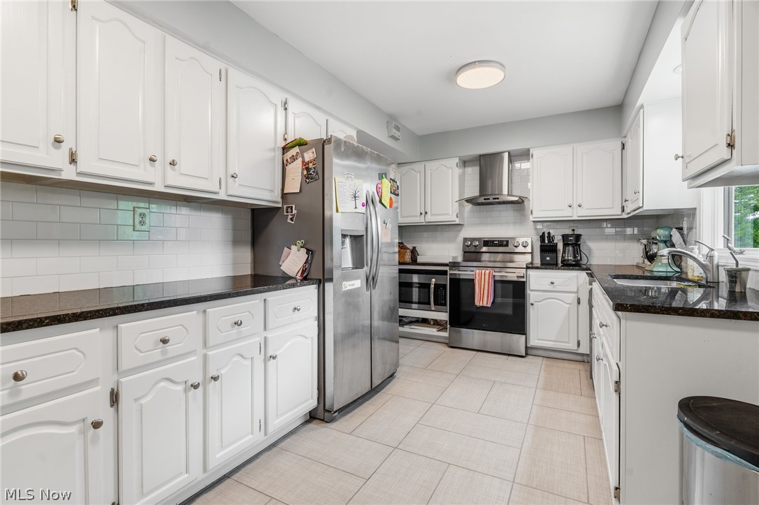 3168 Country Club Drive Medina OH 44256