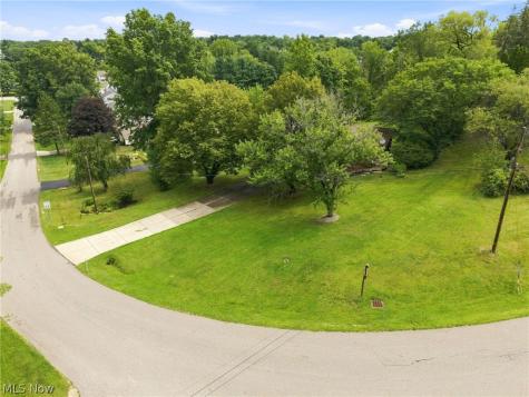 3168 Country Club Drive Medina OH 44256