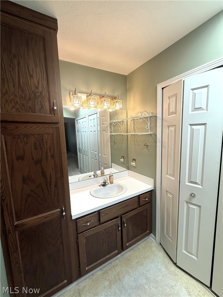 3487 Nantucket Cove Brunswick OH 44212