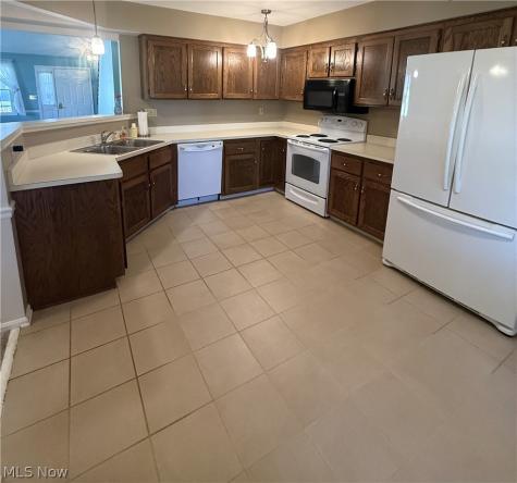3487 Nantucket Cove Brunswick OH 44212