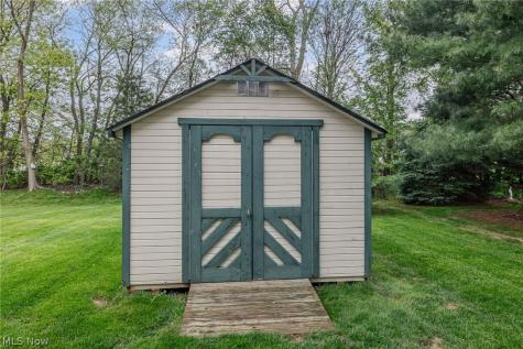 546 Brookstone Court Copley OH 44321