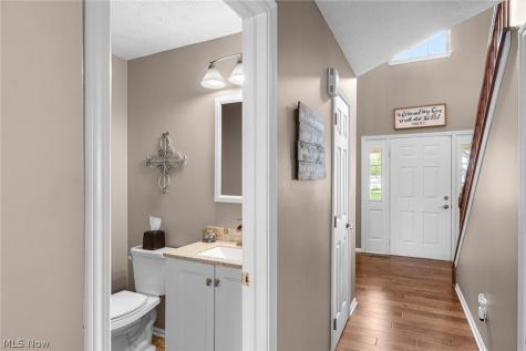546 Brookstone Court Copley OH 44321