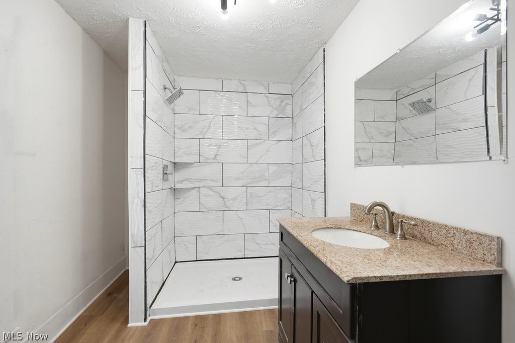5013 King Graves Road Vienna OH 44473