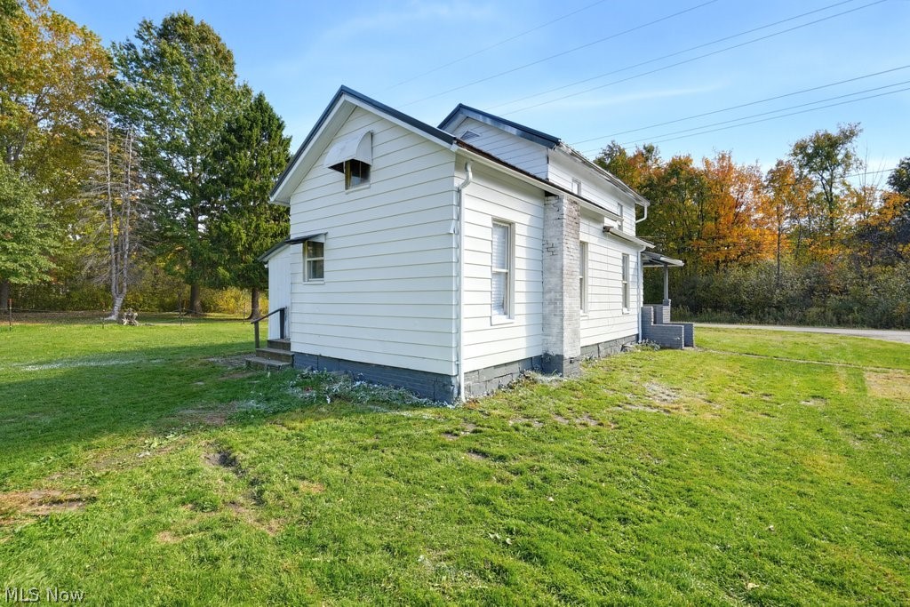 5013 King Graves Road Vienna OH 44473