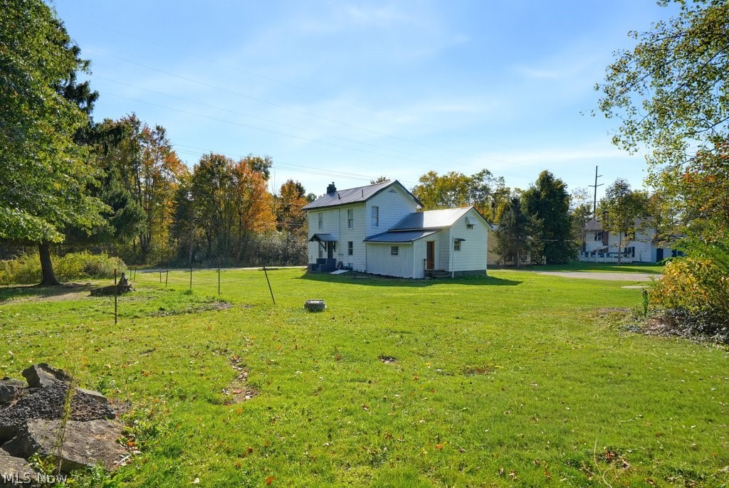 5013 King Graves Road Vienna OH 44473