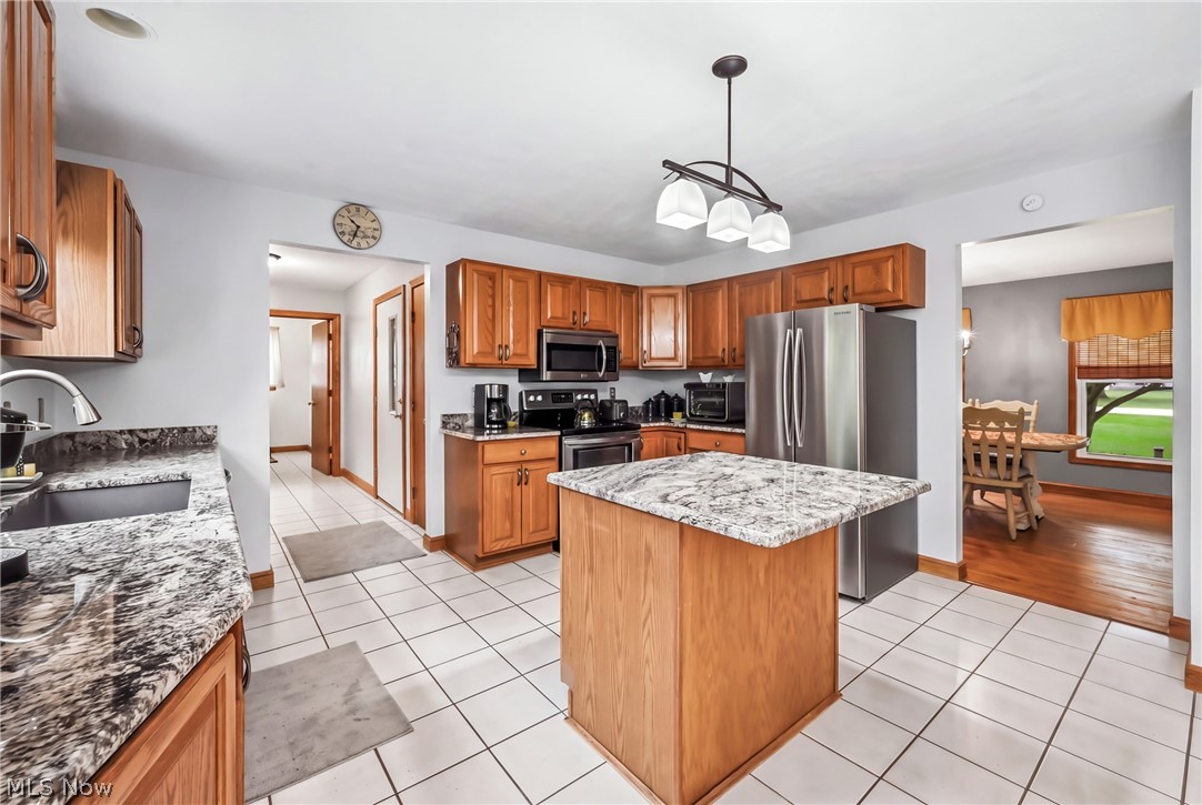 9945 Ginger Hill Road New Middletown OH 44442