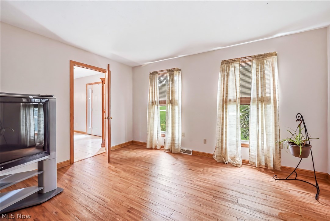 9945 Ginger Hill Road New Middletown OH 44442