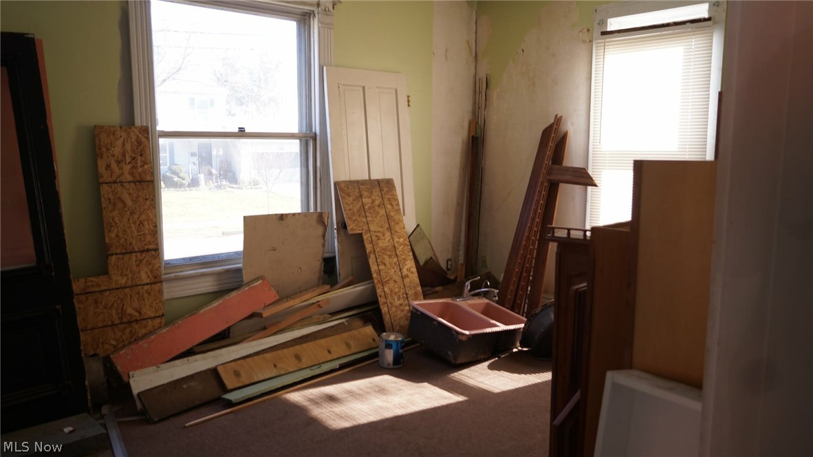 858 May Street Akron OH 44311