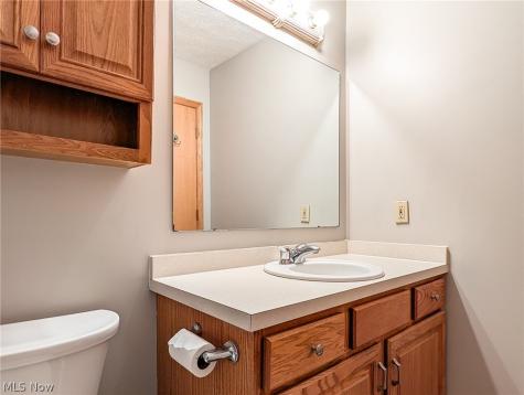 11314 Radburne Avenue NW Uniontown OH 44685