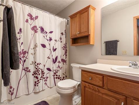 11314 Radburne Avenue NW Uniontown OH 44685