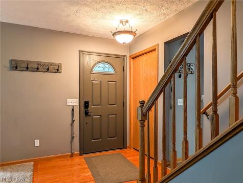 11314 Radburne Avenue NW Uniontown OH 44685
