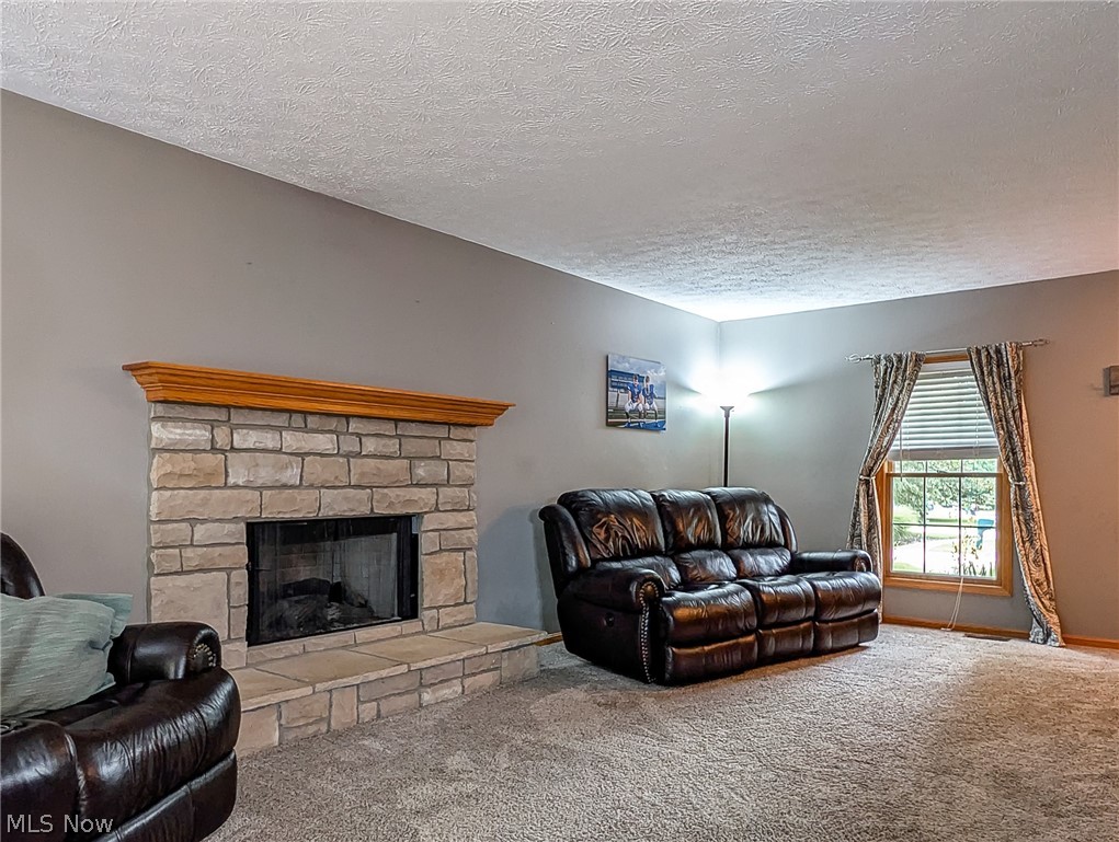 11314 Radburne Avenue NW Uniontown OH 44685